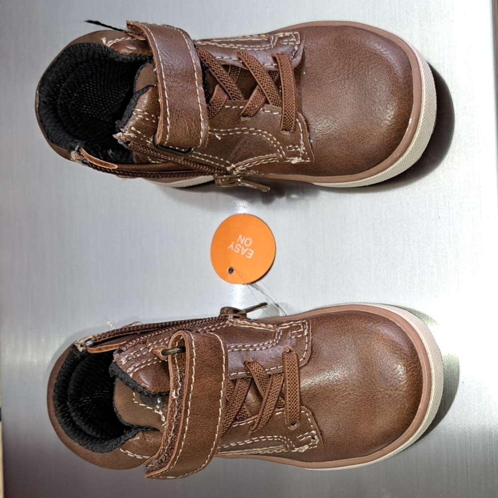 Baby Chukka/hiking zip up boots 5T